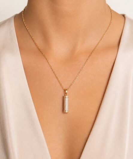 Stil İncisi/Xupıng Jewelry 14 Ayar Altın Kaplama, Silindir Model Zirkon Taşlı Kolye