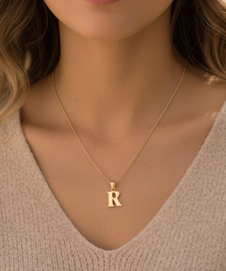 Stil İncisi/Xupıng Jewelry  14 Ayar Altın Kaplama, R Harfi Taşsız Kolye