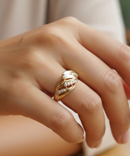 XUPING JEWELRY 14 Ayar Altın Kaplama, Midye Zirkon Taşlı Yüzük