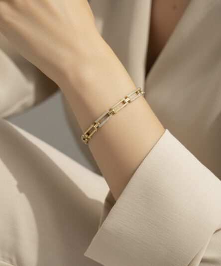 Stil İncisi/Xupıng Jewelry 14 Ayar Altın Kaplama Ataç Zirkon Taşlı Bileklik