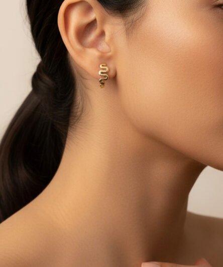 XUPING JEWELRY 14 Ayar Altın Kaplama, Kıvrımlı Model Küpe