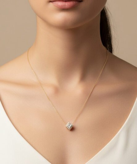 XUPING JEWELRY 14 Ayar Altın Kaplama, Baget Kare Zirkon Taşlı Kolye