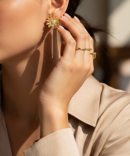 XUPING JEWELRY 14 Ayar Altın Kaplama, Güneş  Model  Zirkon Taşlı Küpe