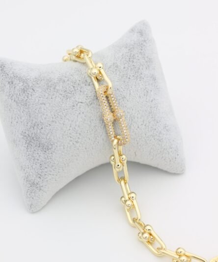 Stil İncisi Vip Serisi 14 Ayar Altın Kaplama, Nokta Zirkon Taşlı Bileklik