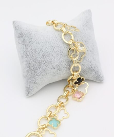 Stil İncisi14 Ayar Altın Kaplama, Vip Serisi Renkli Yaprak Zirkon Taşlı Bileklik