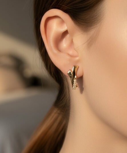 XUPING JEWELRY 14 Ayar Altın Kaplama, Minimal Zirkon Taşlı Küpe