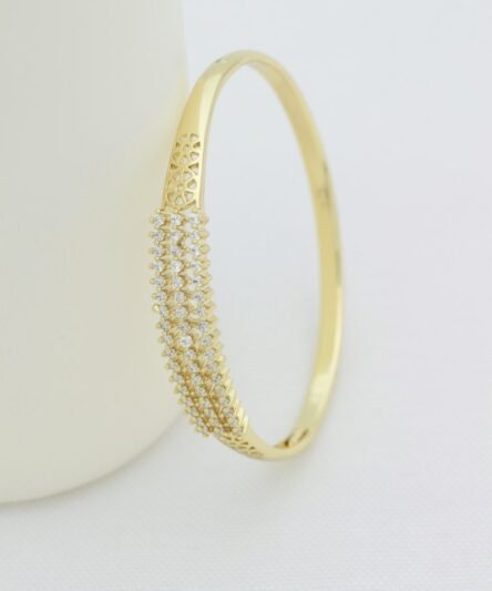 Stil İncisi/Xupıng Jewelry 14 Ayar Altın Kaplama, Elegent Zirkon Taşlı Model Kelepçe